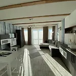 Platan Apartmanhaz Balatongyörök