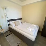 Platan Apartmanhaz Balatongyörök