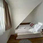 Platan Apartmanhaz
