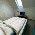 Platan Apartmanhaz 4*