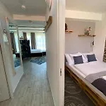 Platan Apartmanhaz 4*