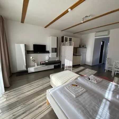 Hotel de apartamente Platan Apartmanhaz