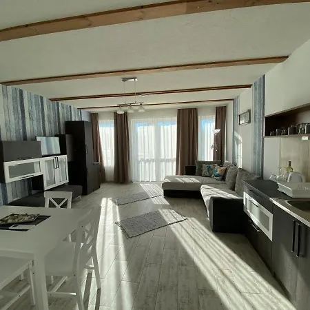 Platan Apartmanhaz Балатондьёрёк