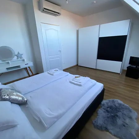 Platán Apartahotel Balatongyörök