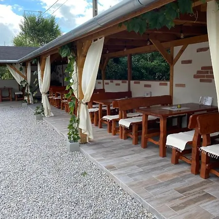 Hotel de apartamente Platan Apartmanhaz Balatongyörök