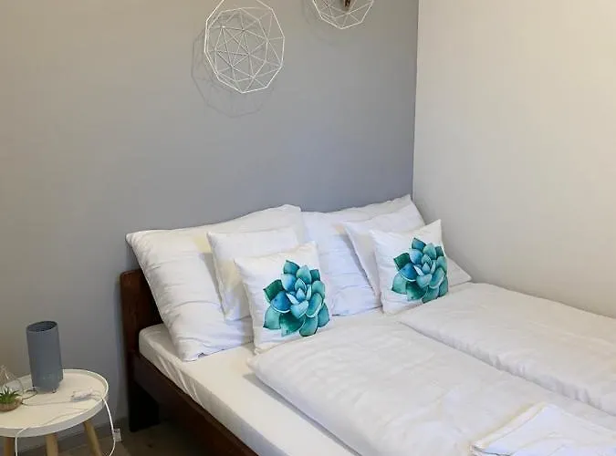 Platan Apartmanhaz Balatongyörök