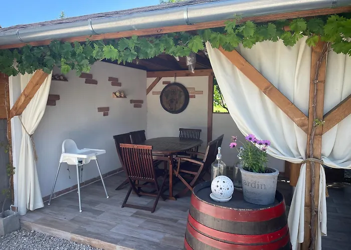 Platan Apartmanhaz Balatongyörök